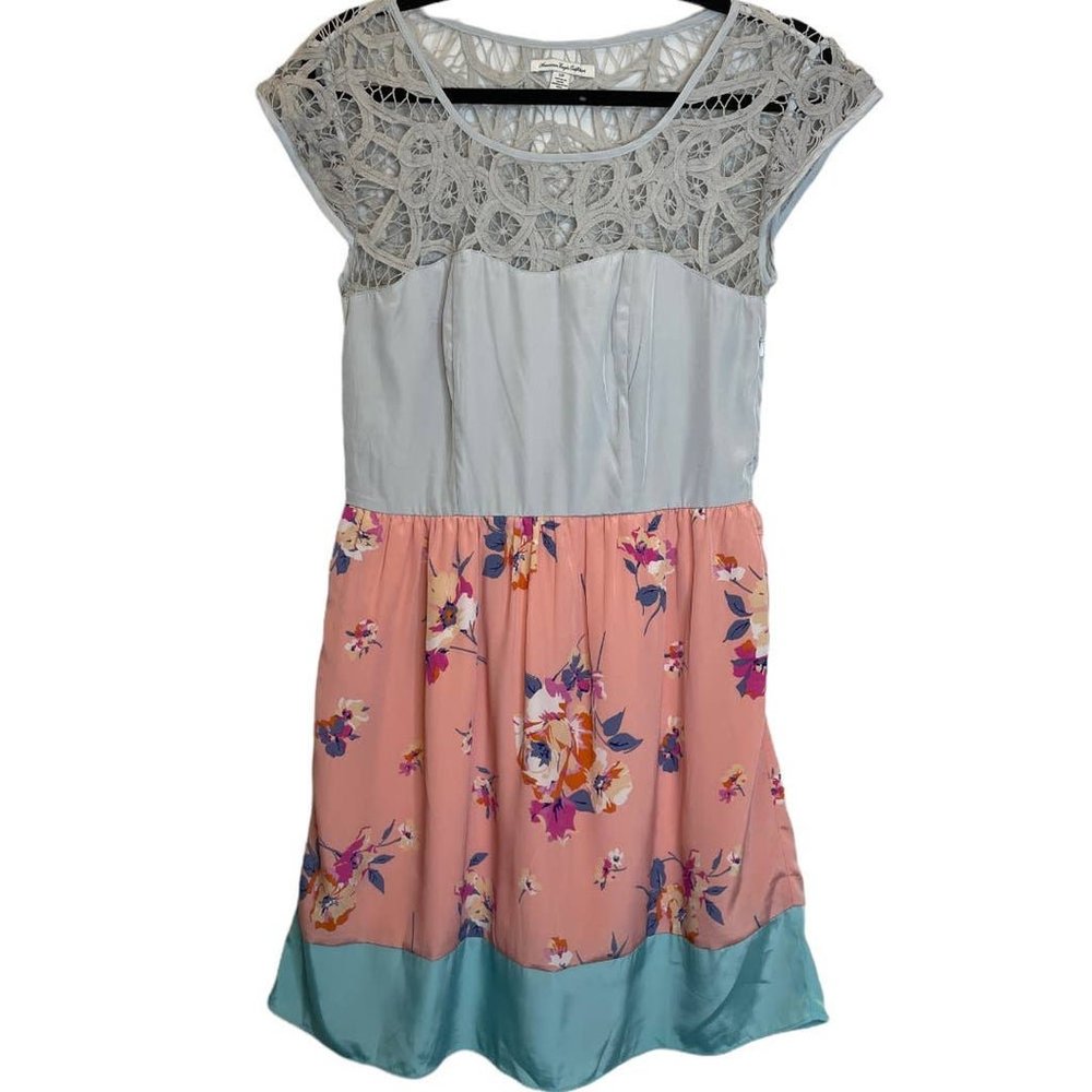 Women's Size Small American Eagle AEO Gray Lace Floral Patchwork Dress